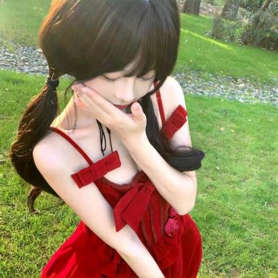 「再见」中的女人